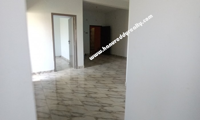 2 BHK Flat for Sale in Thirumullaivoyal